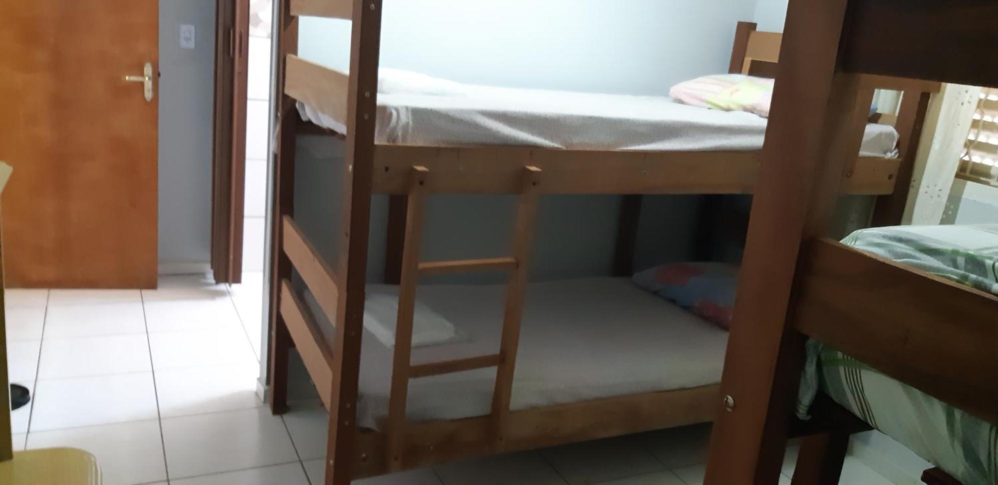 Hostel Famille Brun Trevo São João da Boa Vista Habitación foto